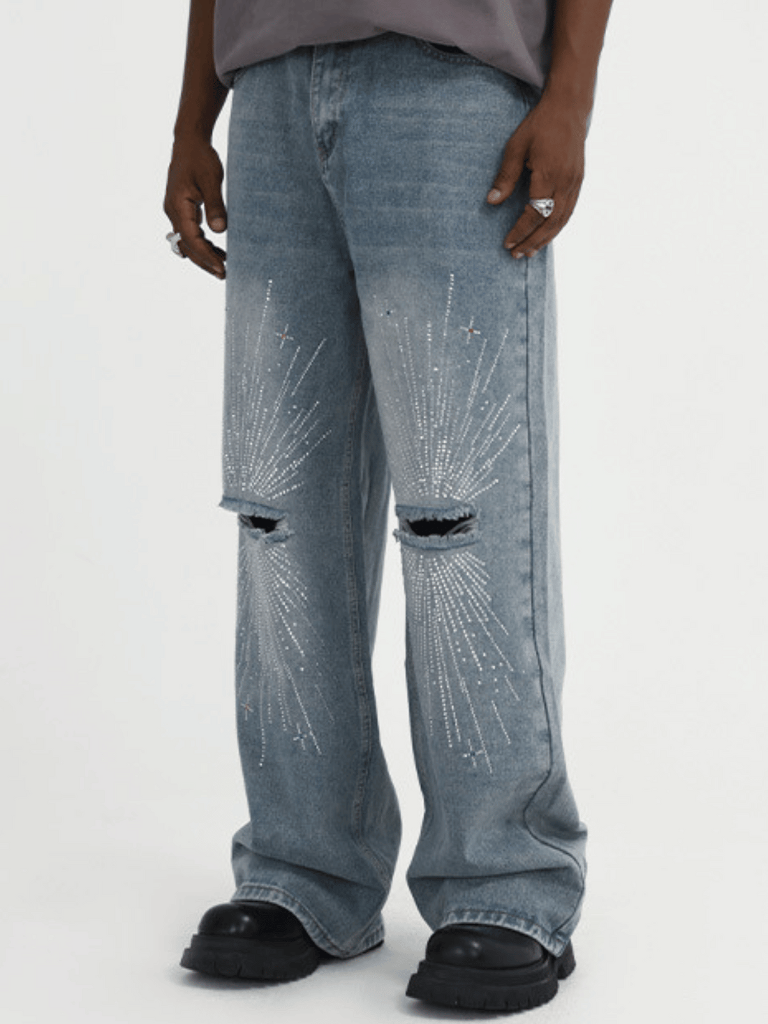 RHINOS - Loose Rhinestone Ripped Jeans | TEENWEAR.EU