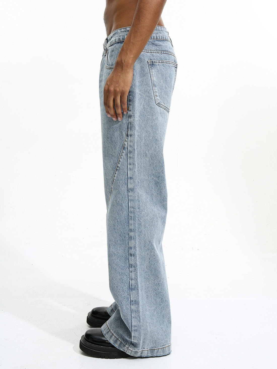 FRESY - Baggy Flared Jeans | TEENWEAR.EU