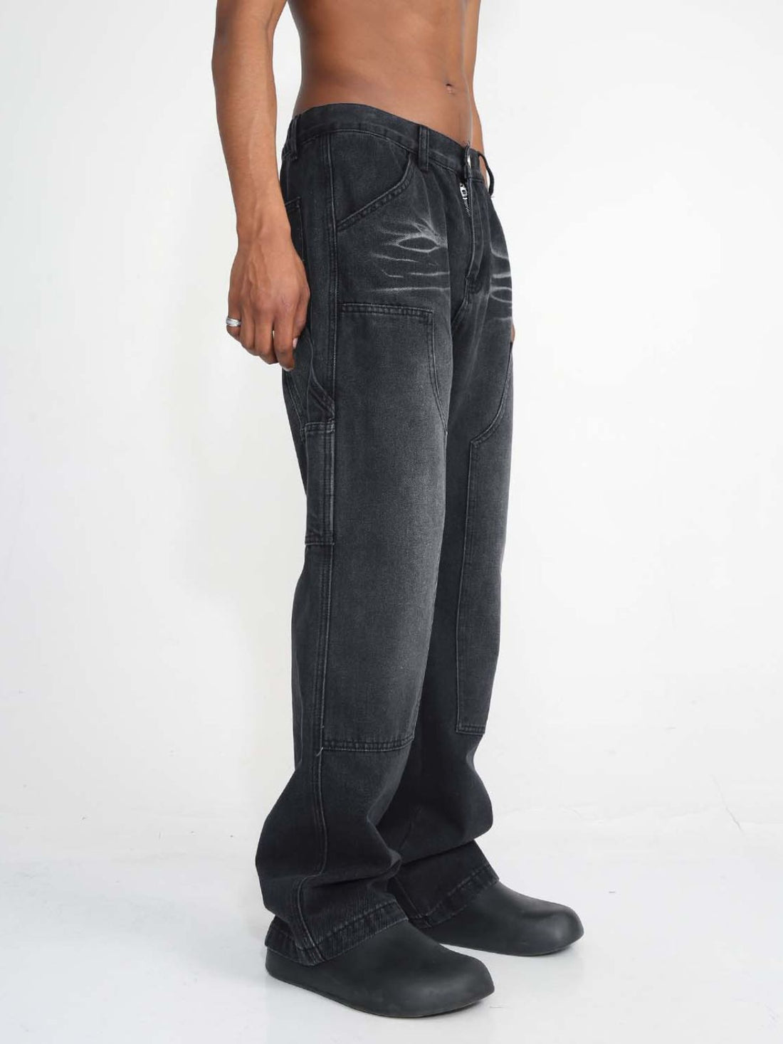 SPOT - Straight Basic Jeans | TEENWEAR.EU