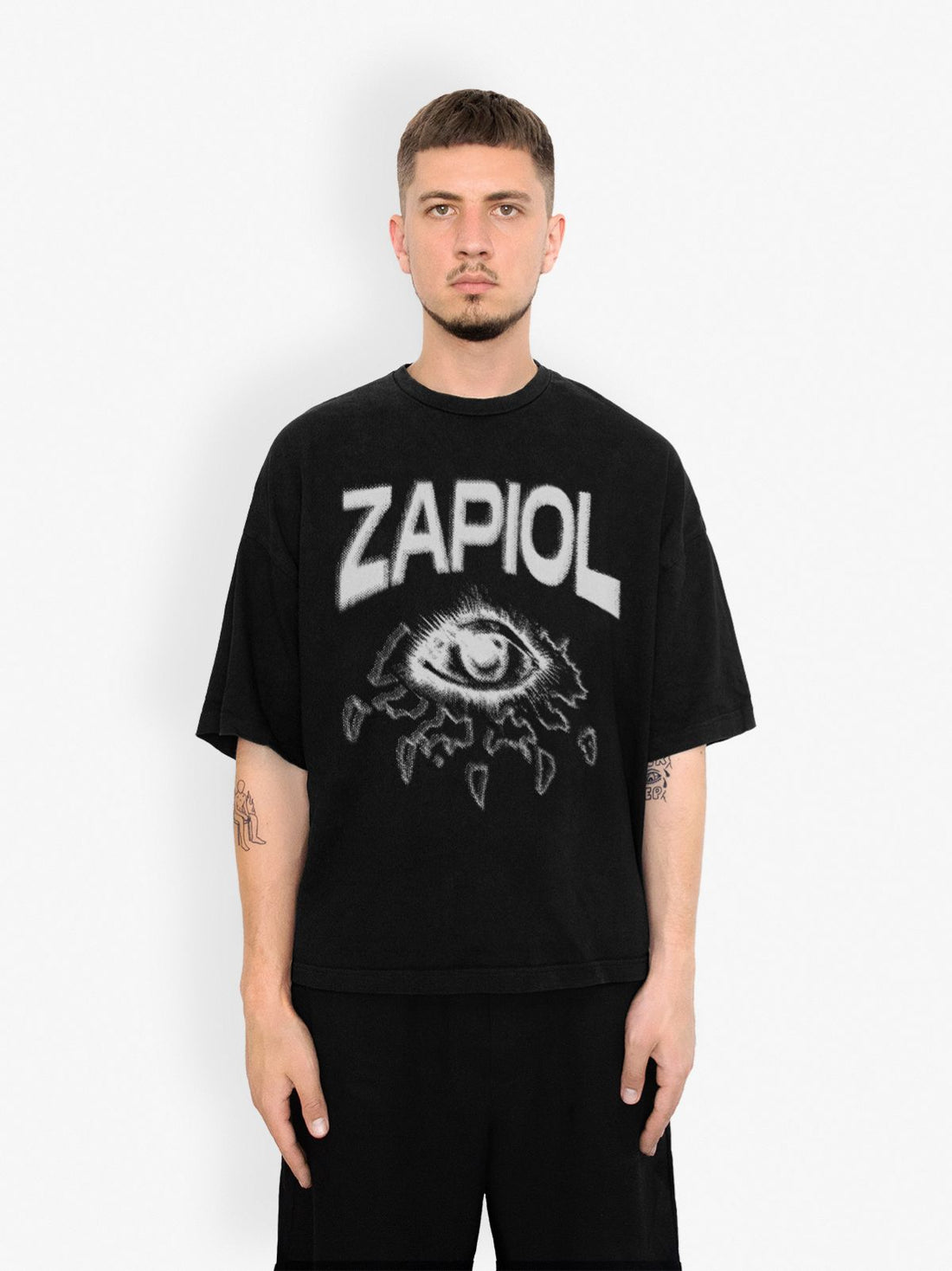 ZAPIOL EYE - Oversized Print T-Shirt Black | TEENWEAR.EU