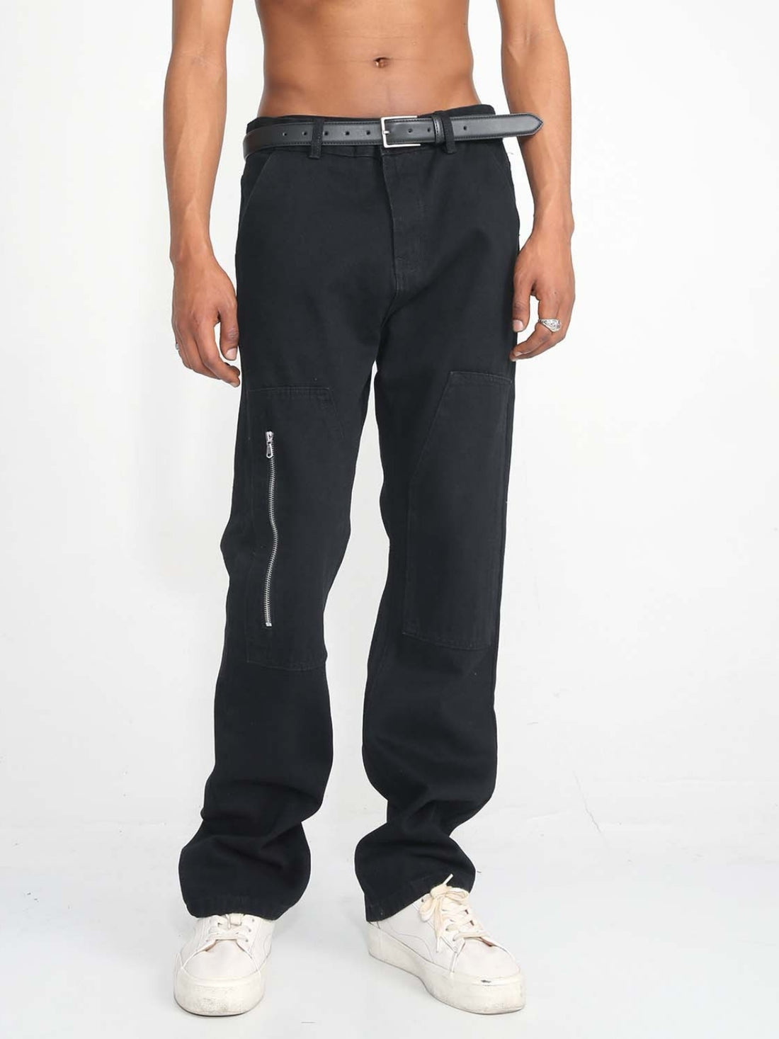 UTILITY - Straight Basic Zipper Jeans | Teenwear.eu